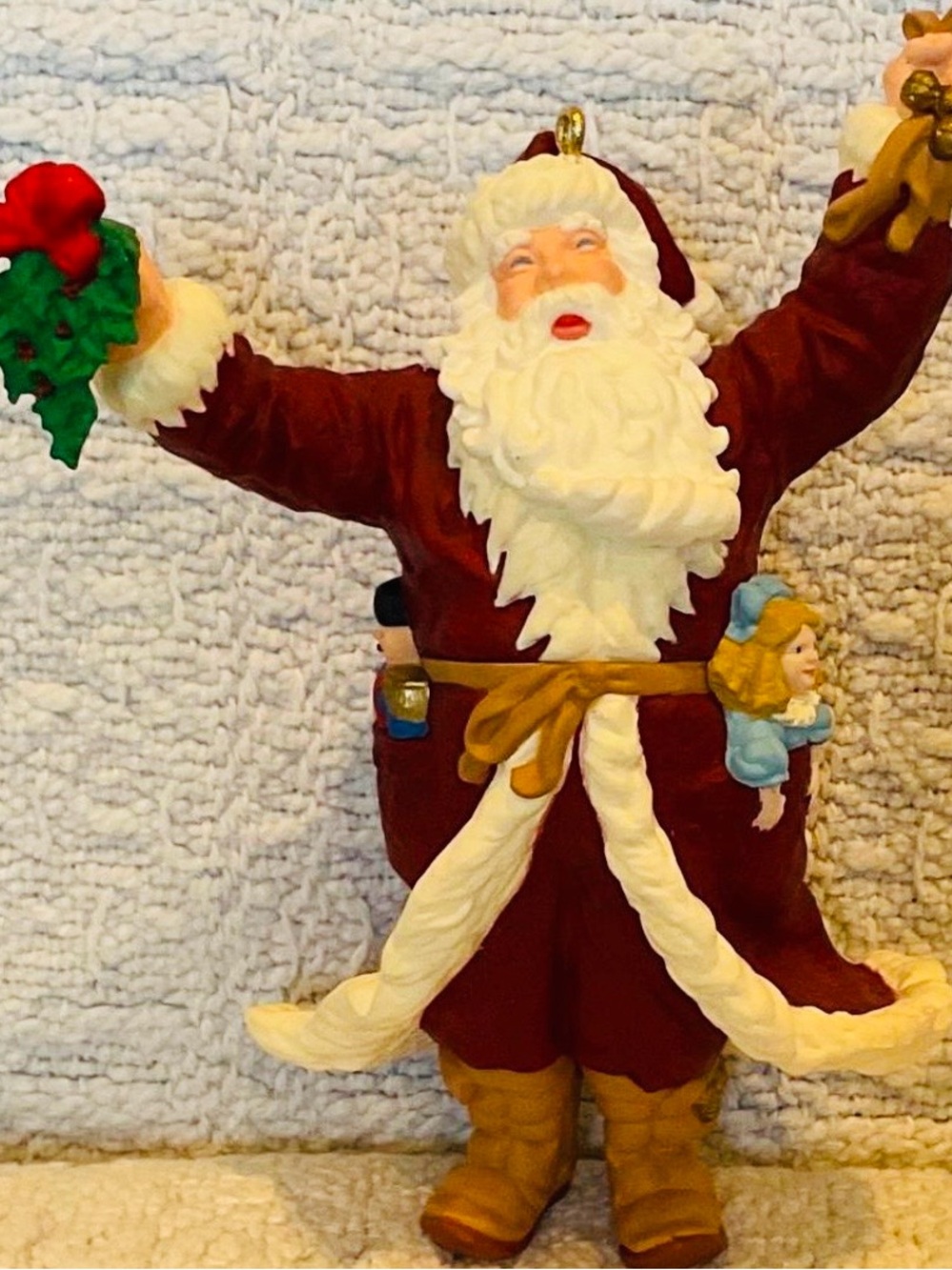 1998 Merry Olde Santa Classic Red Santa Figurine Holiday Ornament Hallmark